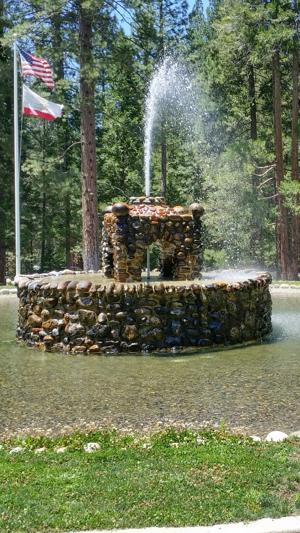 A fountain at the historic Wawona Hotel